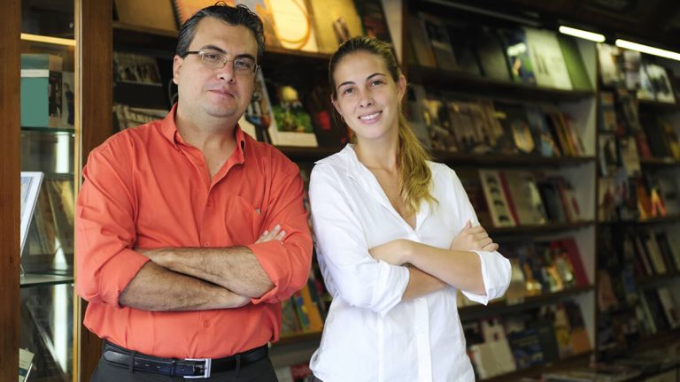 Managing Family Business: Expert Strategies for Success